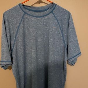 Nike men’s shirt